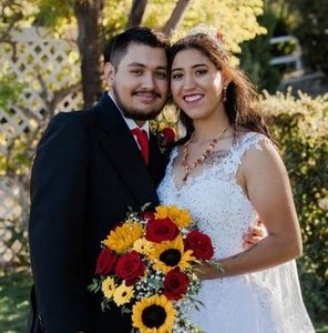 Meet your Posher, Yuniver